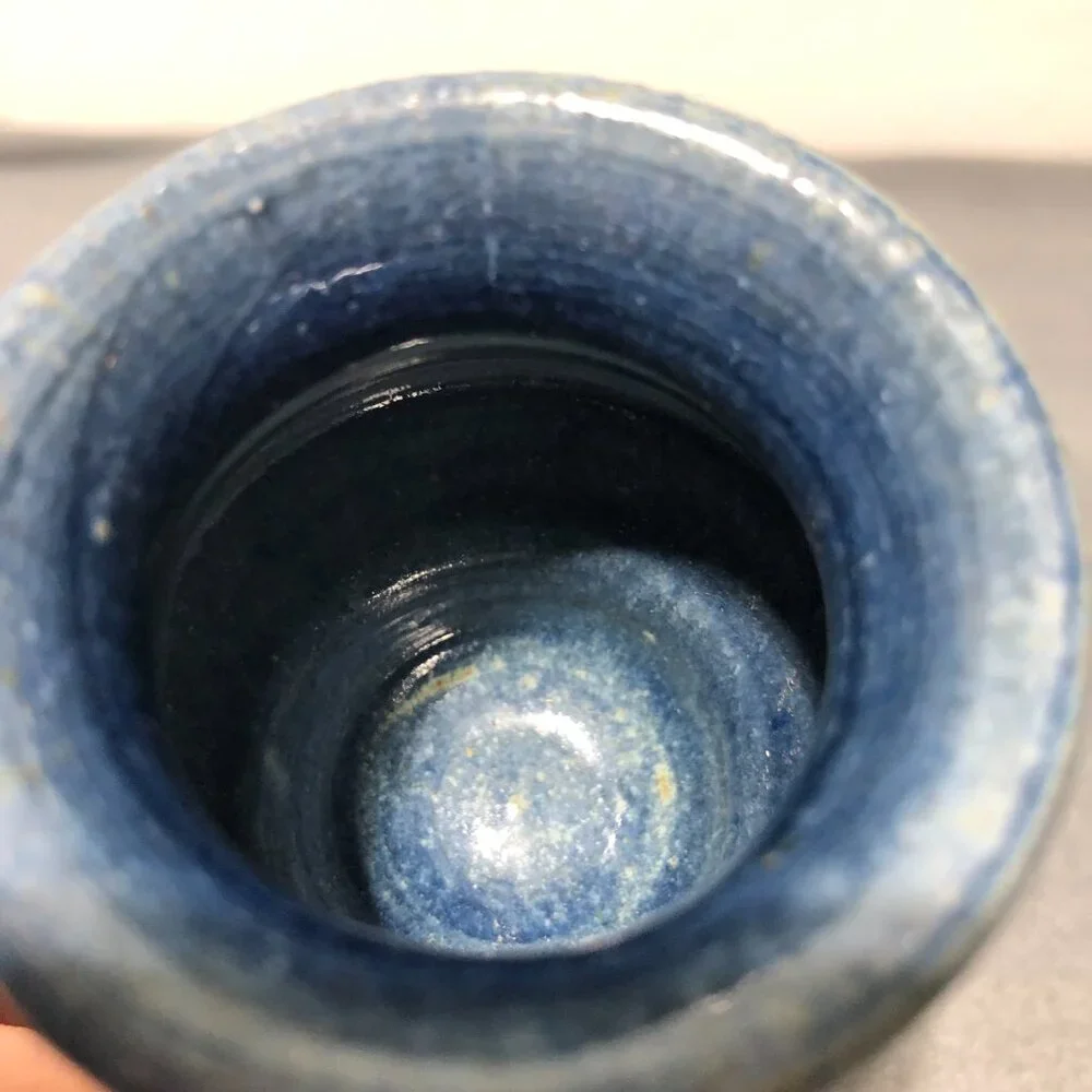 Hand Thrown Stoneware Pottery Vase Artist Signed MMP Blue Brown Tone Art Pottery - Picture 5 of 9